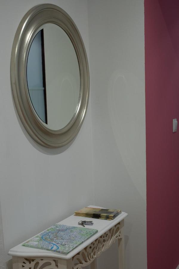 Acogedor Apartamento En El Centro Del Casco Viejo Apartment บิลเบา ภายนอก รูปภาพ